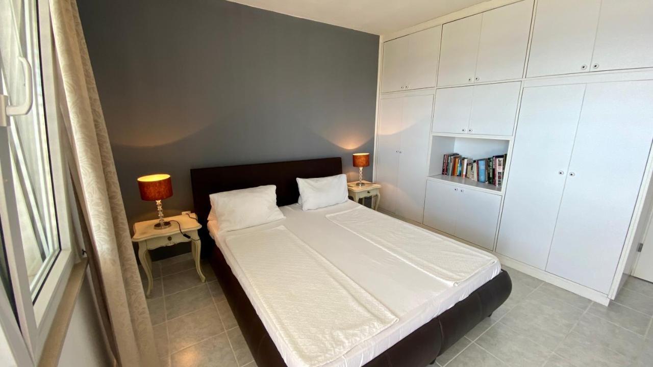 Apartments Jasmina Vinisce Exterior photo